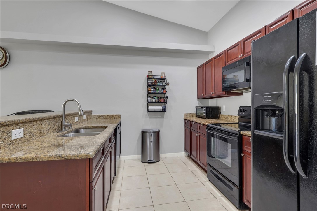 508/510 SE 5th Place