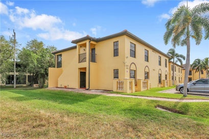 4921 SW 16th Place 201 Cape Coral FL 33914