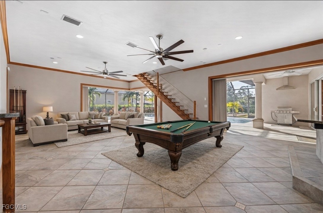 8230 Hunters Glen Circle