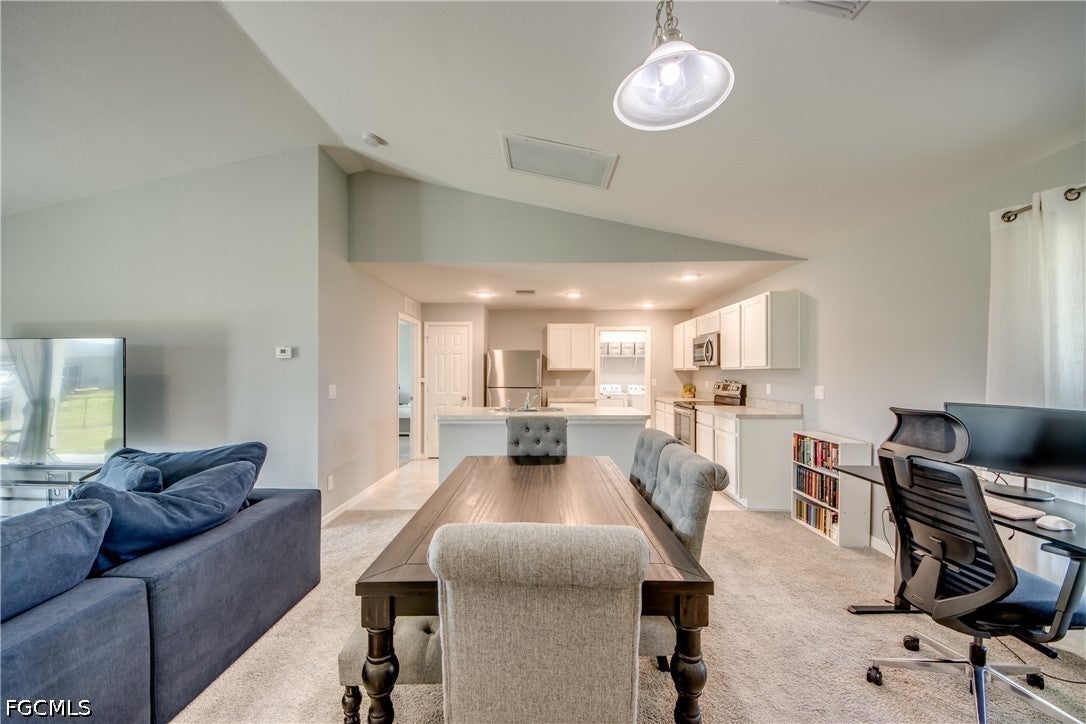 524 NE 16th Terrace