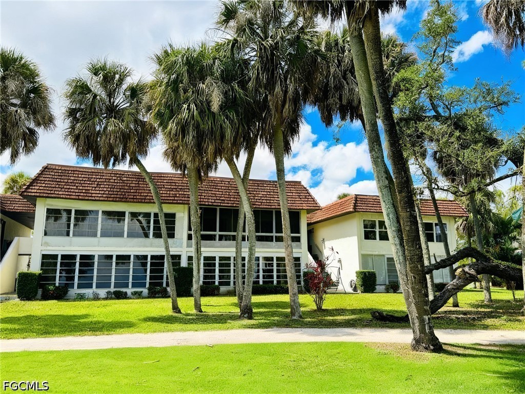 1723 Golf Club Drive 6