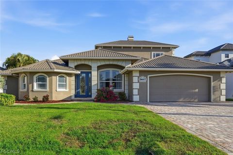 2827 SW 33rd Street Cape Coral FL 33914