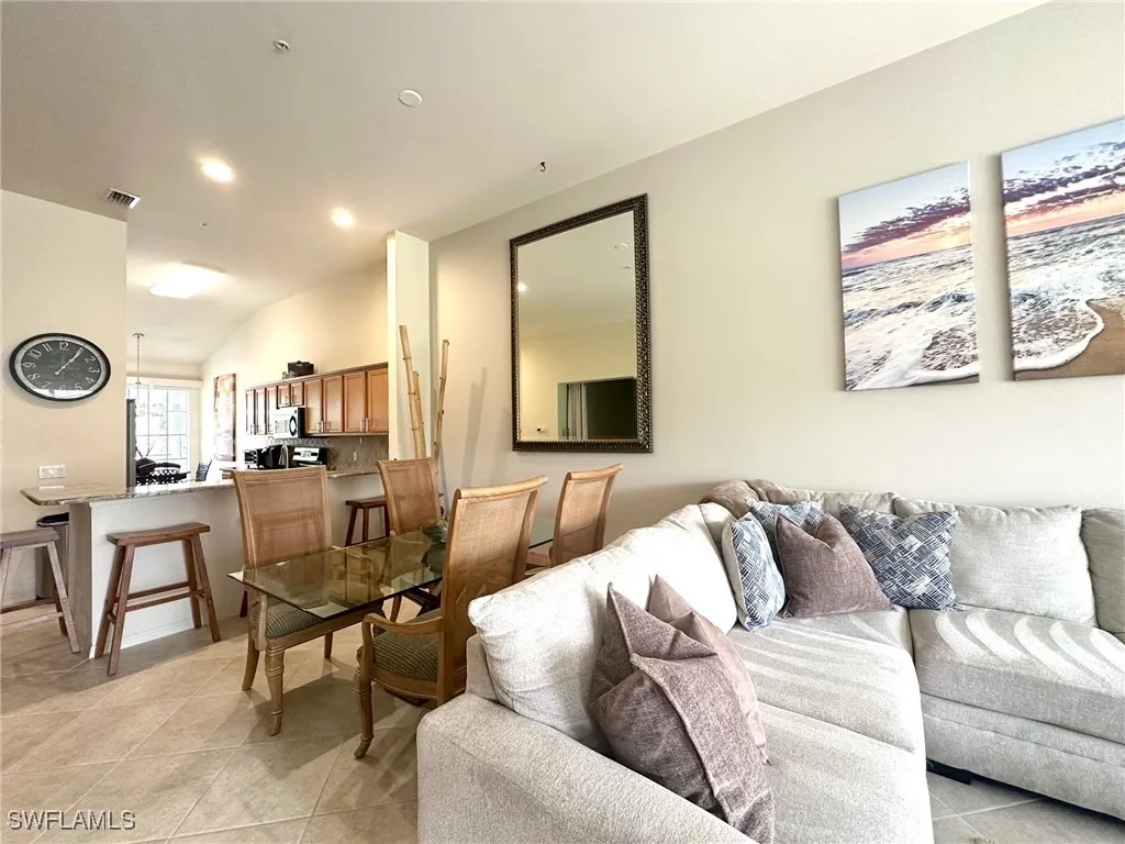 Bonita Springs, Florida 34135, United States, 2 Bedrooms Bedrooms, ,2 BathroomsBathrooms,Residential,Active,238610