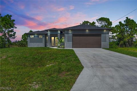 849 Bently Street E Lehigh Acres FL 33974