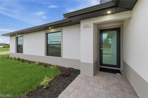 Tiny photo for 924 NE 20th Street, Cape Coral, FL 33909 (MLS # 2026020181)