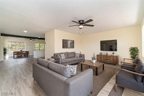 2225 Aldridge Avenue Fort Myers FL 33907