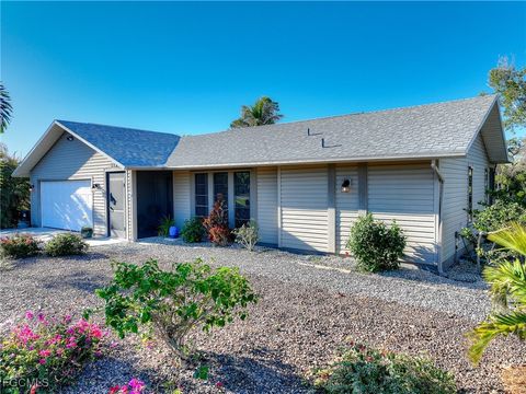 4492 Pine Hill Court St James City FL 33956