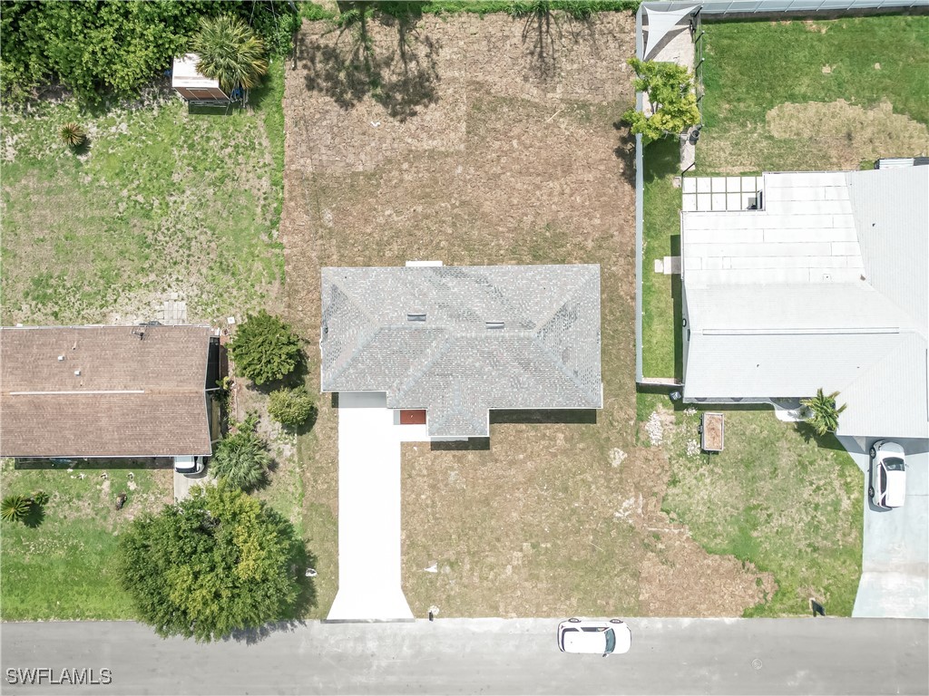 225 Oregon Way