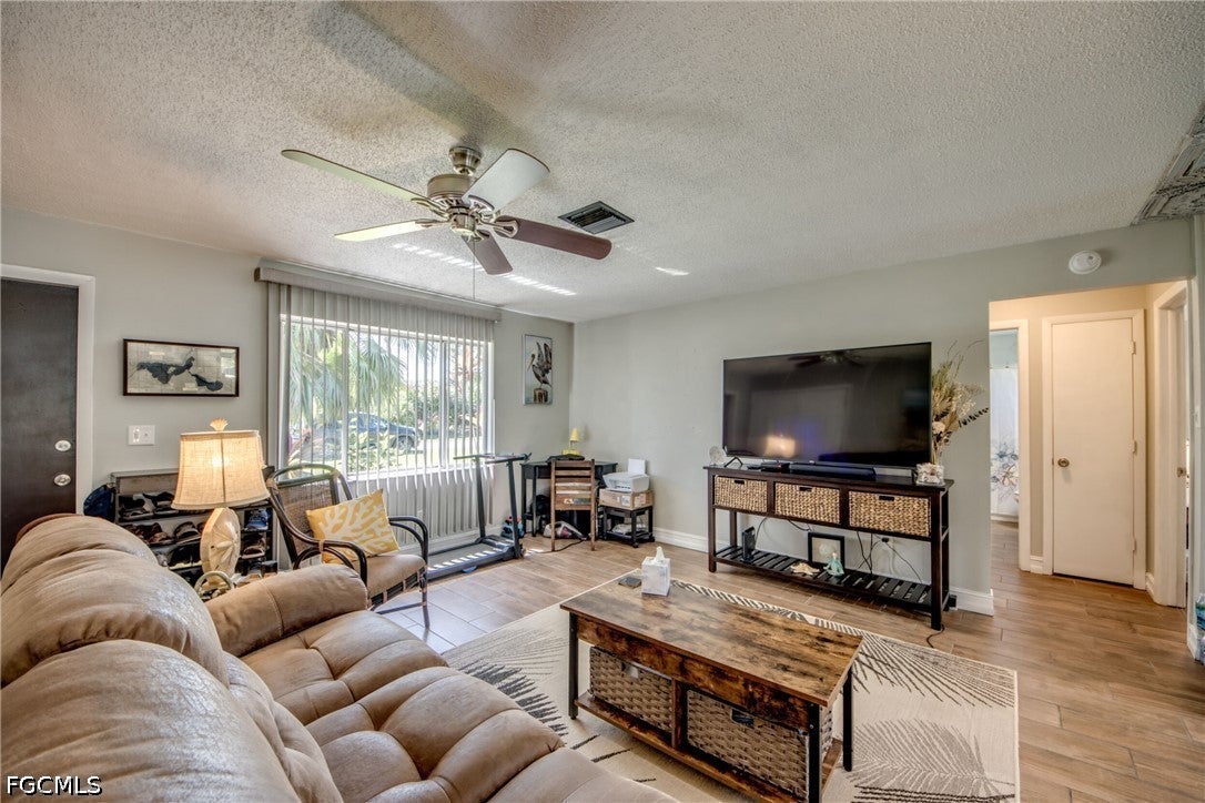 513 SE 34th Street