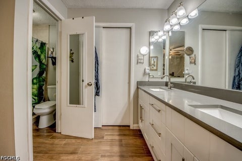 Tiny photo for 513 SE 34th Street, Cape Coral, FL 33904 (MLS # 2026043092)