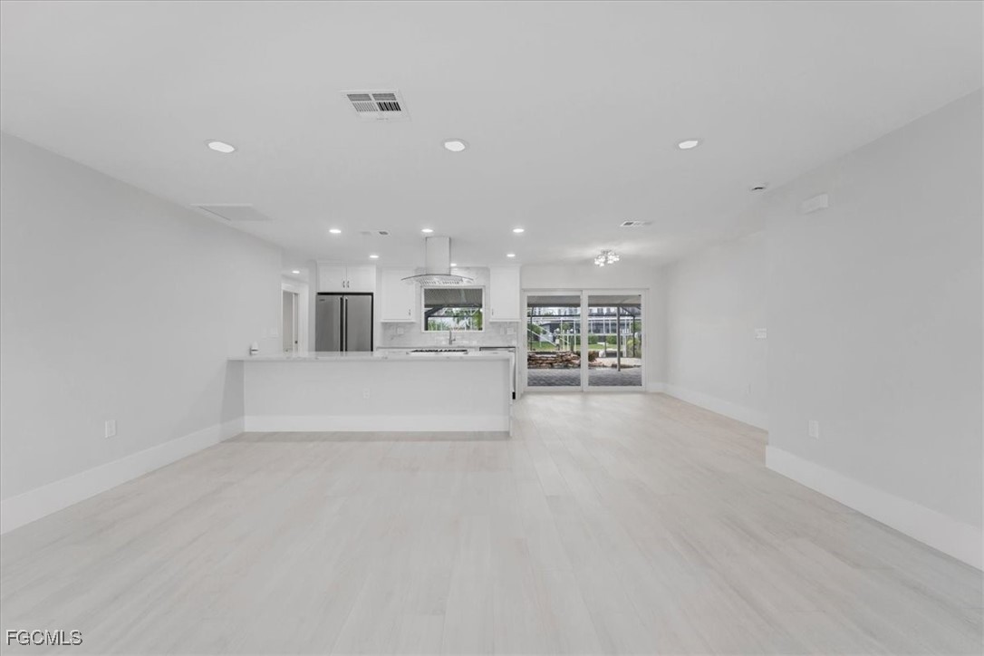 22 Palmview Boulevard