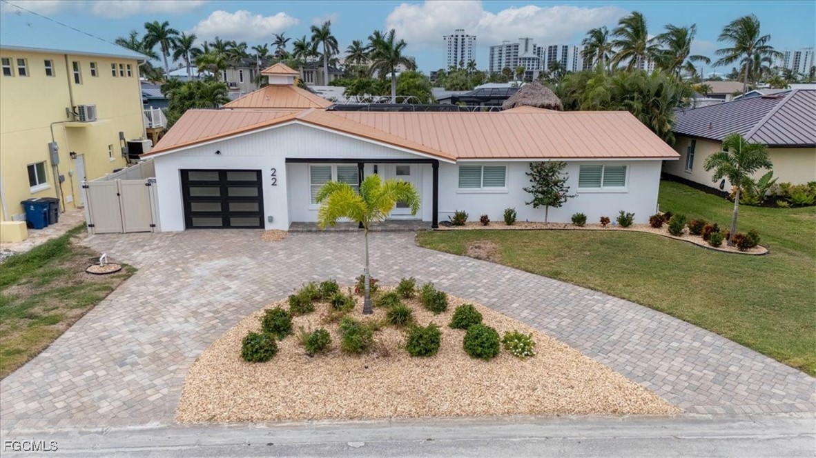 22 Palmview Boulevard