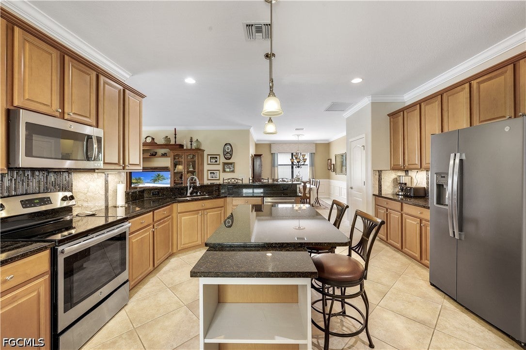 20377 Black Tree Lane