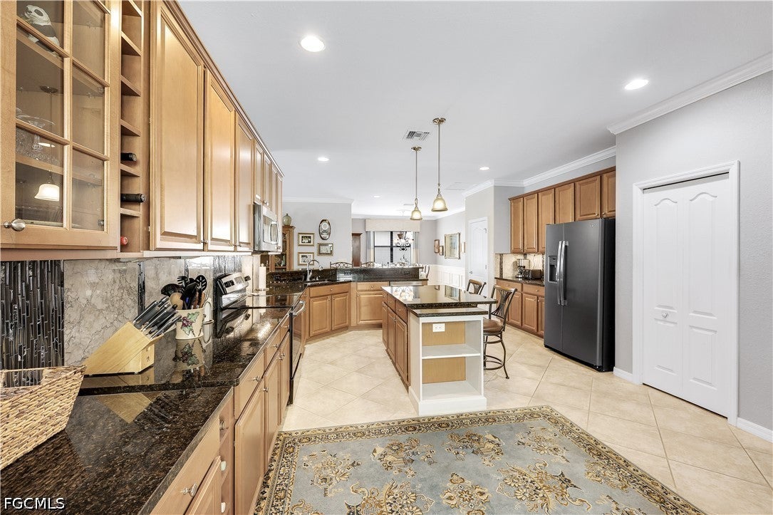 20377 Black Tree Lane