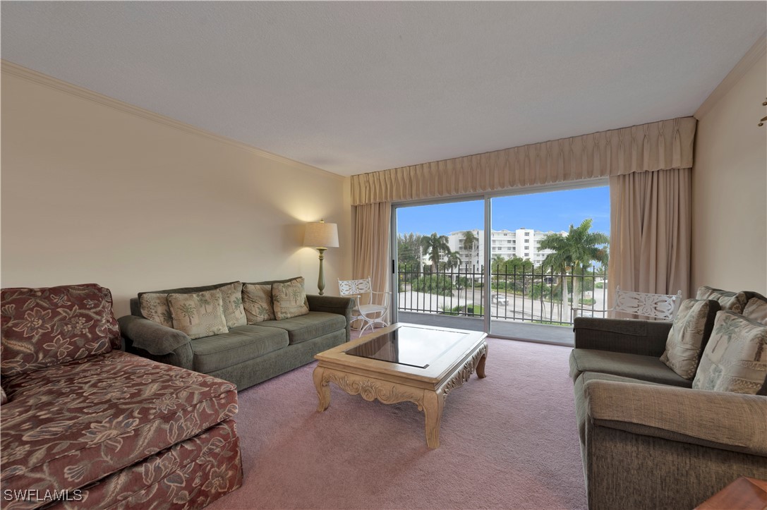 2150 Gulf Shore Boulevard N 411