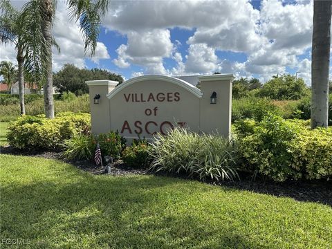 Photo of 9635 Eaton Gardens Lane #103, Fort Myers, FL 33919 (MLS # 2025012490) Photo of 9635 Eaton Gardens Lane #103, Fort Myers, FL 33919 (MLS # 2025012490)