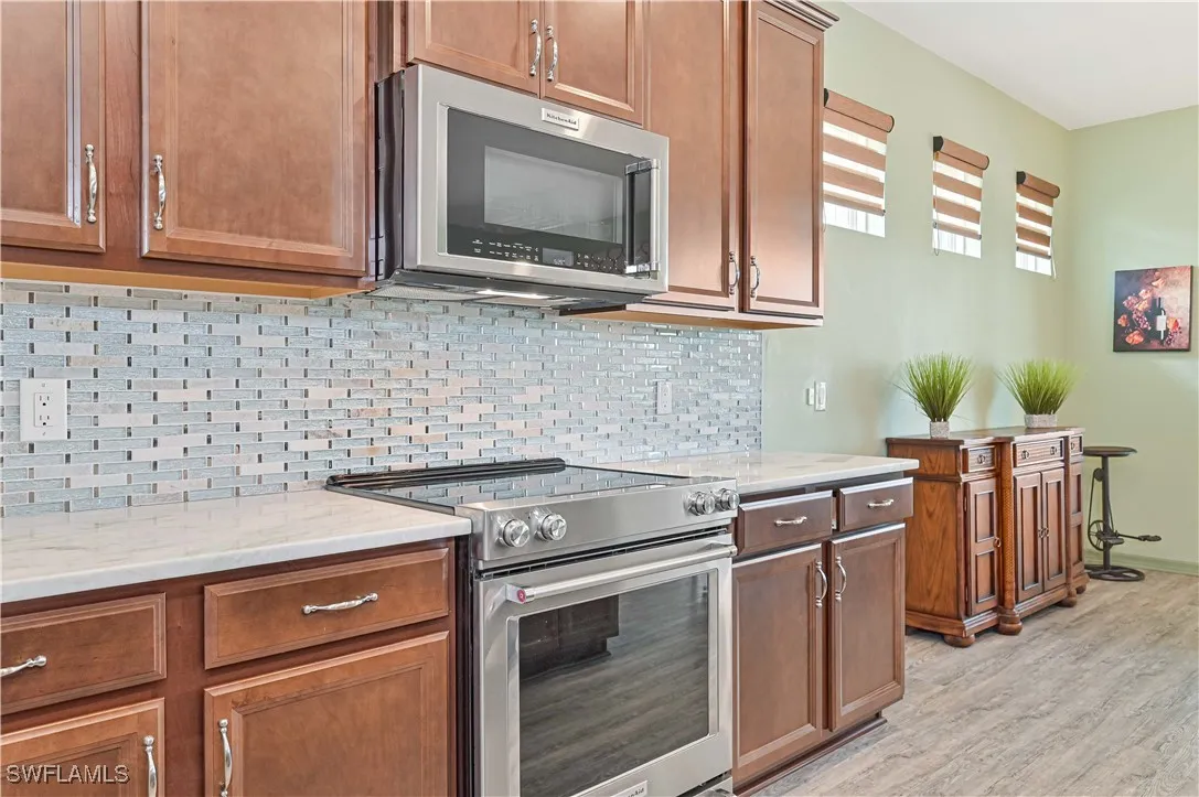 Alva, Florida 33920, United States, 3 Bedrooms Bedrooms, ,2 BathroomsBathrooms,Residential,Active,156999