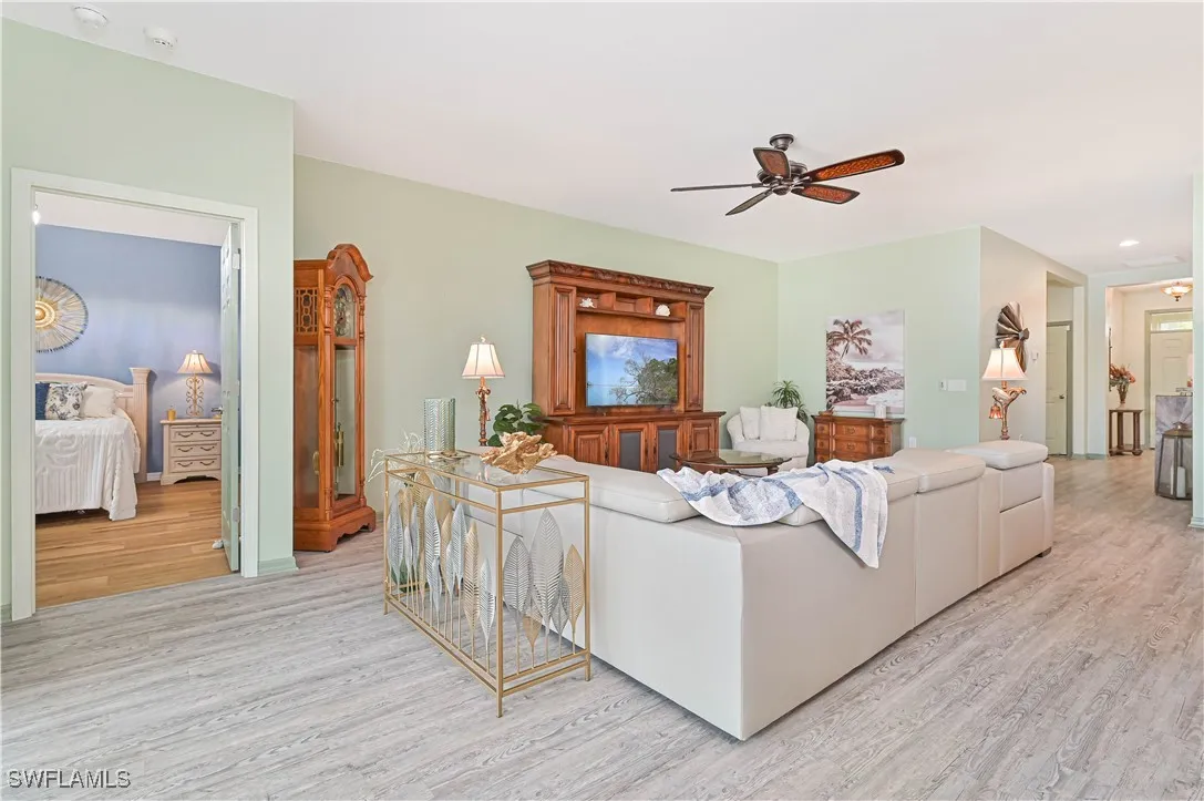 Alva, Florida 33920, United States, 3 Bedrooms Bedrooms, ,2 BathroomsBathrooms,Residential,Active,156999