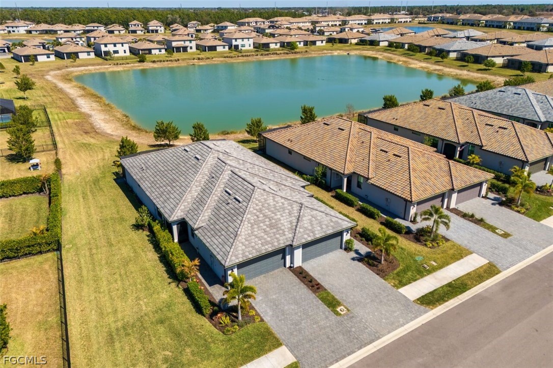 14004 Hunter Oak Drive