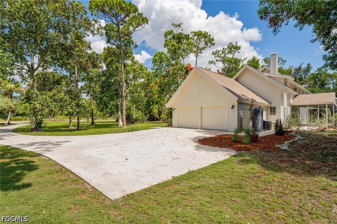 15180 Briar Ridge Circle