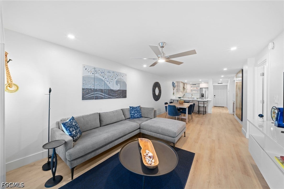 25870 Hickory Boulevard 204