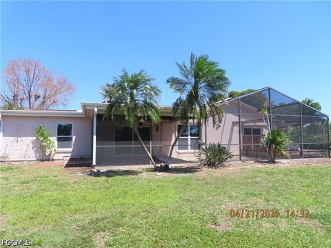 Tiny photo for 14889 Bonaire Circle, Fort Myers, FL 33908 (MLS # 2026018271)