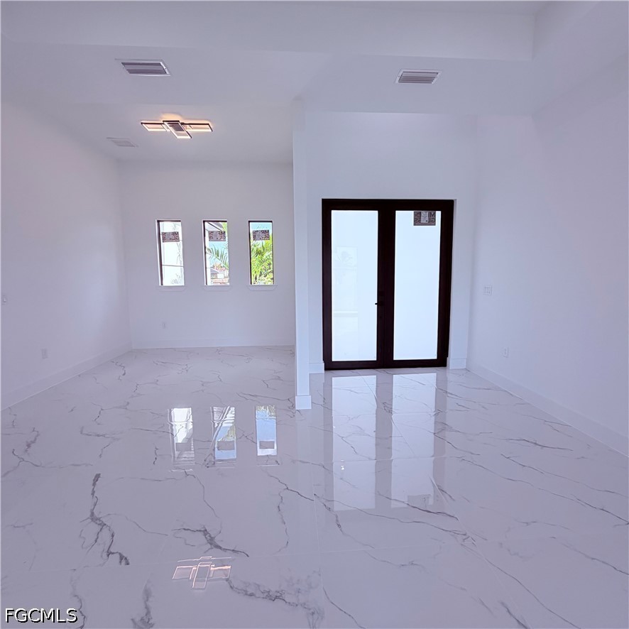 3910 10th Street W