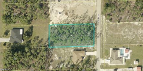 Photo of 1307 Cleveland Avenue, Lehigh Acres, FL 33972 (MLS # 2026020261)