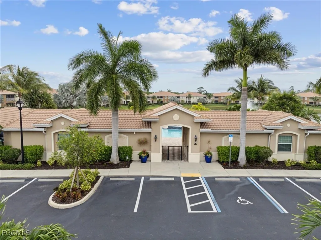 Fort Myers, Florida 33908, United States, 3 Bedrooms Bedrooms, ,2 BathroomsBathrooms,Residential,Active,225216