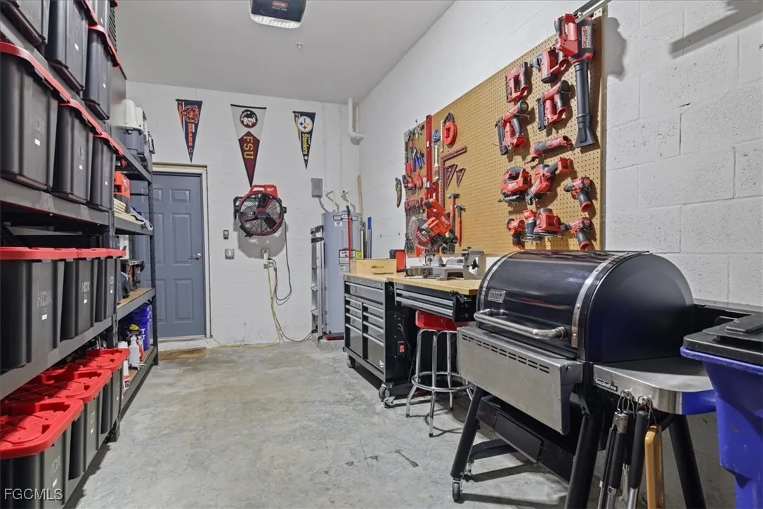 Fort Myers, Florida 33908, United States, 3 Bedrooms Bedrooms, ,2 BathroomsBathrooms,Residential,Active,225216