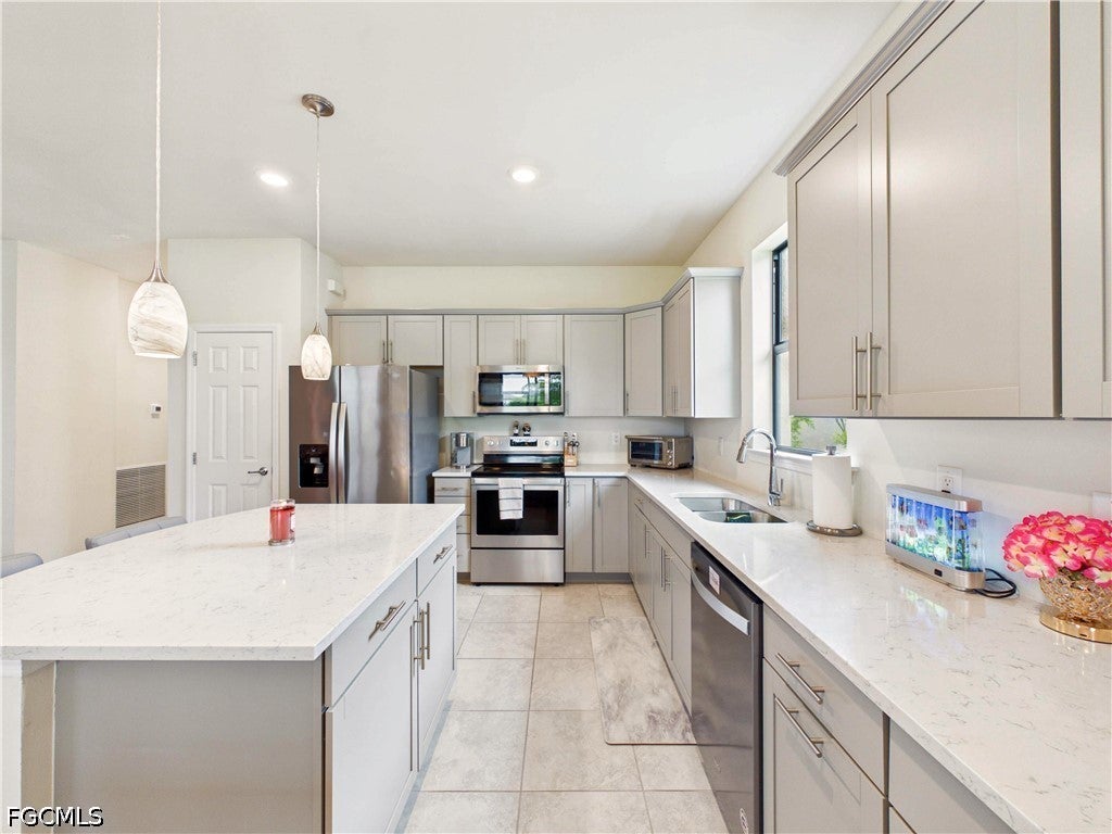 16104 Palmetto Prairie Drive