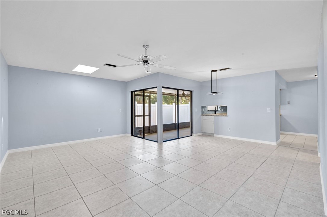 1423 SW Courtyards Terrace 70