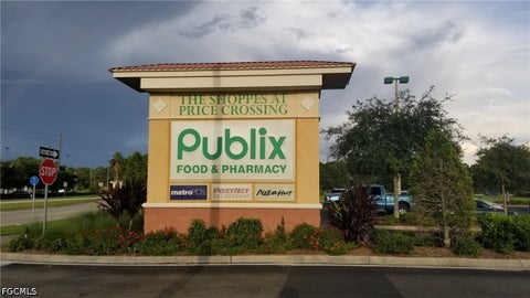 Tiny photo for London Circle, North Port, FL 34288 (MLS # 2026039195)