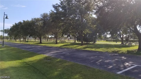 Tiny photo for London Circle, North Port, FL 34288 (MLS # 2026039195)
