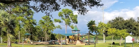 Tiny photo for London Circle, North Port, FL 34288 (MLS # 2026039195)