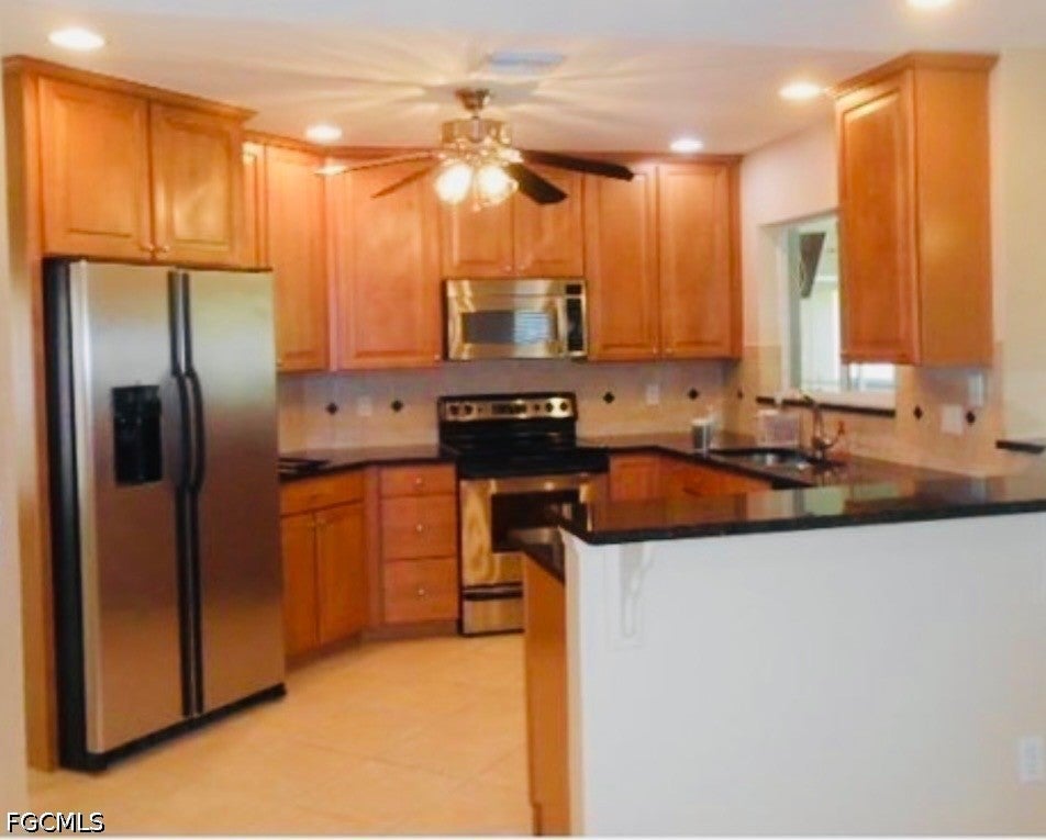 919 SE 18th Terrace