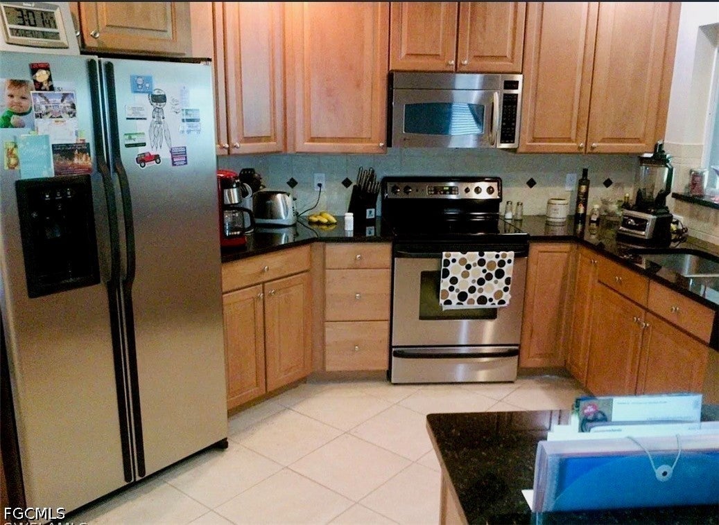 919 SE 18th Terrace
