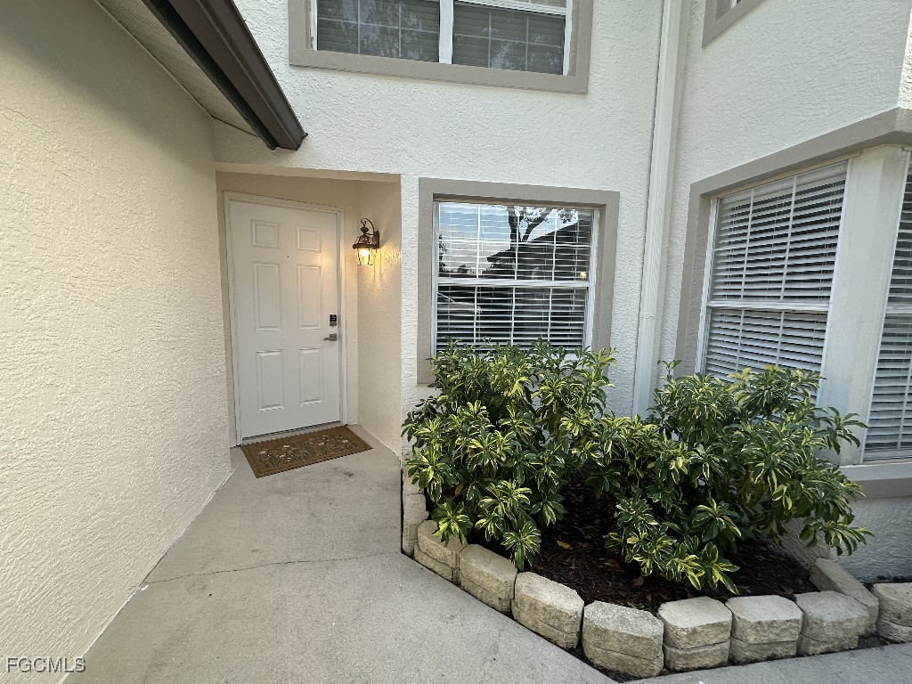 9613 Crescent Garden Drive F101