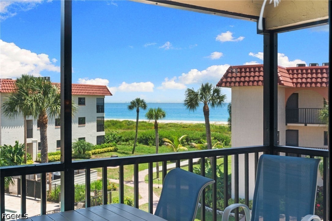 671 E Gulf Drive 2A3