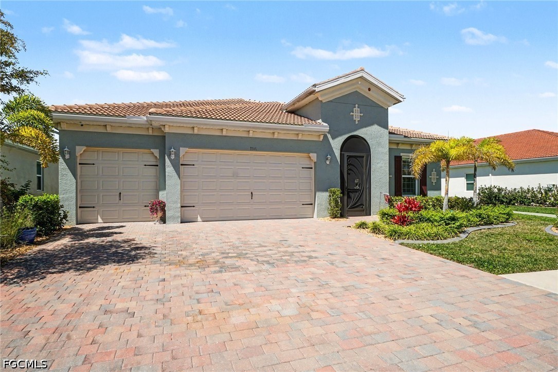 3341 Cherry Palm Drive