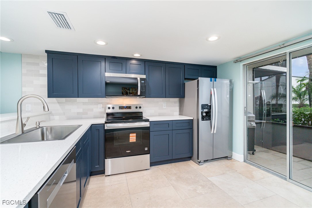 3574 Antarctic Circle 2107