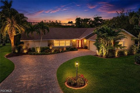 Photo of 880 Deep Lagoon Lane, Fort Myers, FL 33919 (MLS # 2026019861)