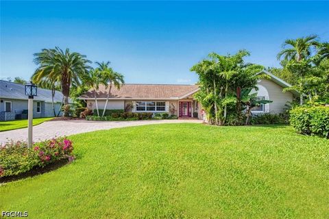 Tiny photo for 880 Deep Lagoon Lane, Fort Myers, FL 33919 (MLS # 2026019861)