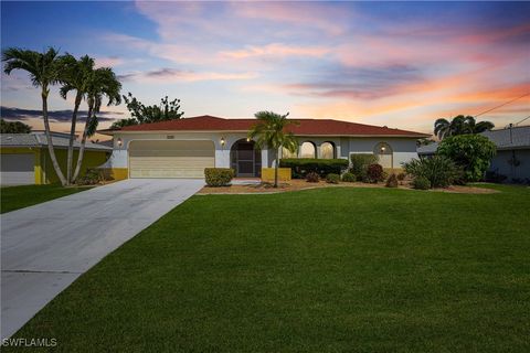 5325 Colonade Court Cape Coral FL 33904