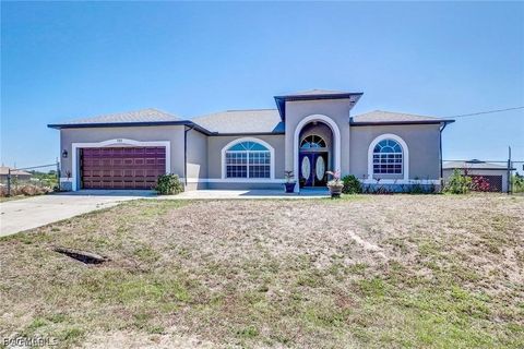 725 Castlestone Avenue S Lehigh Acres FL 33974