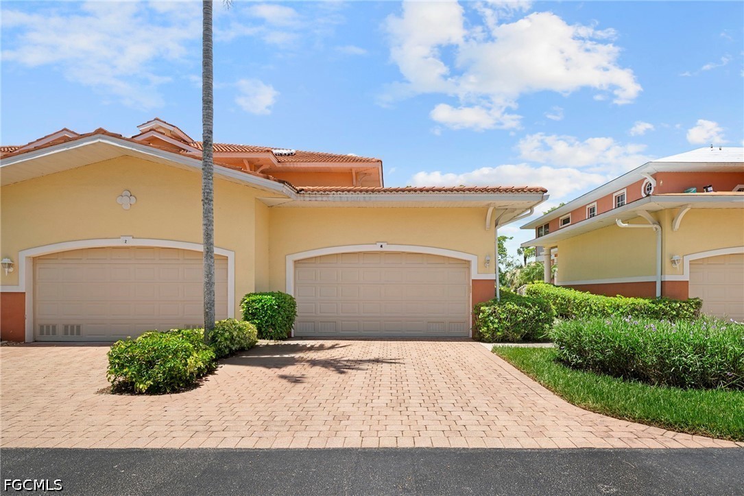 Photo 1 of 24 — 5370 park Road 4, Fort Myers, FL 33908