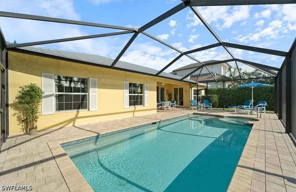 Photo 1 of 38 — 732 7th Avenue N, Naples, FL 34102