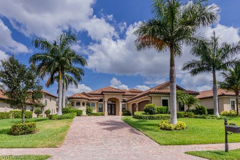 A home in NAPLES