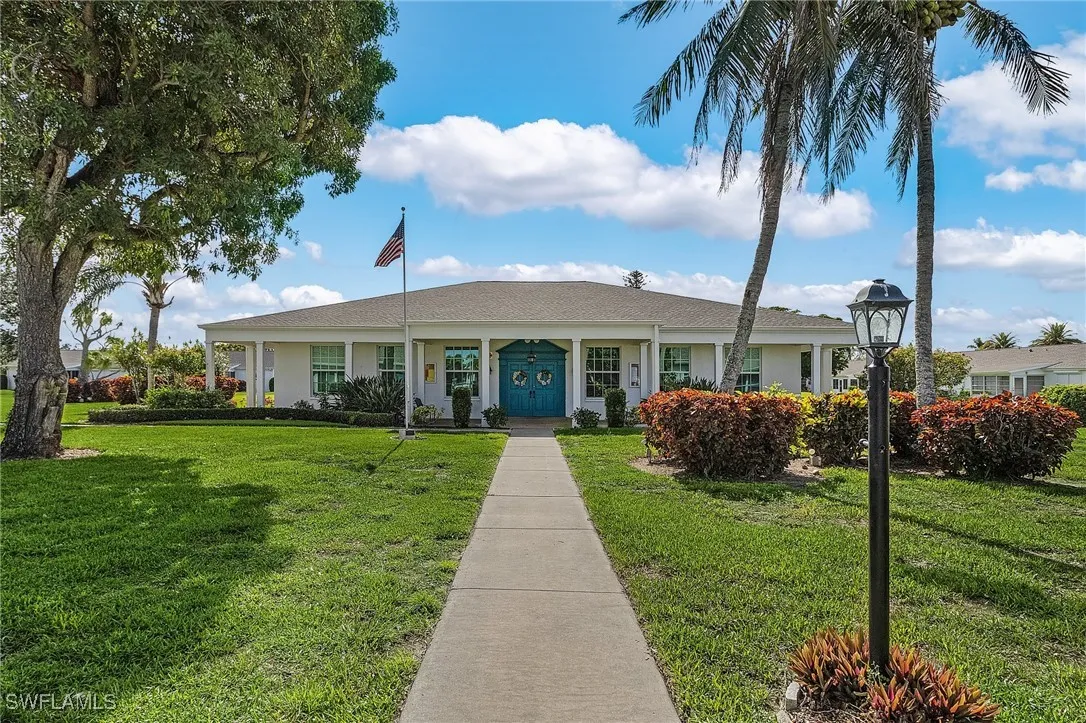 Fort Myers, Florida 33919, United States, 2 Bedrooms Bedrooms, ,2 BathroomsBathrooms,Residential,Active,150036