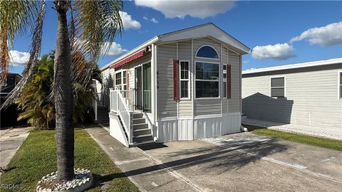 8539 Pepperwood Drive Estero FL 33928